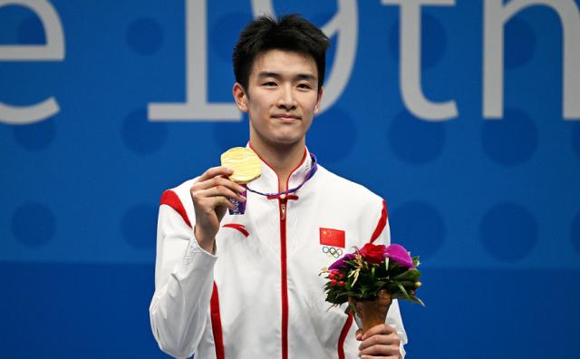 宝盈登录-李诗沣击败石宇奇亚运男单夺冠 期待巴黎冲金