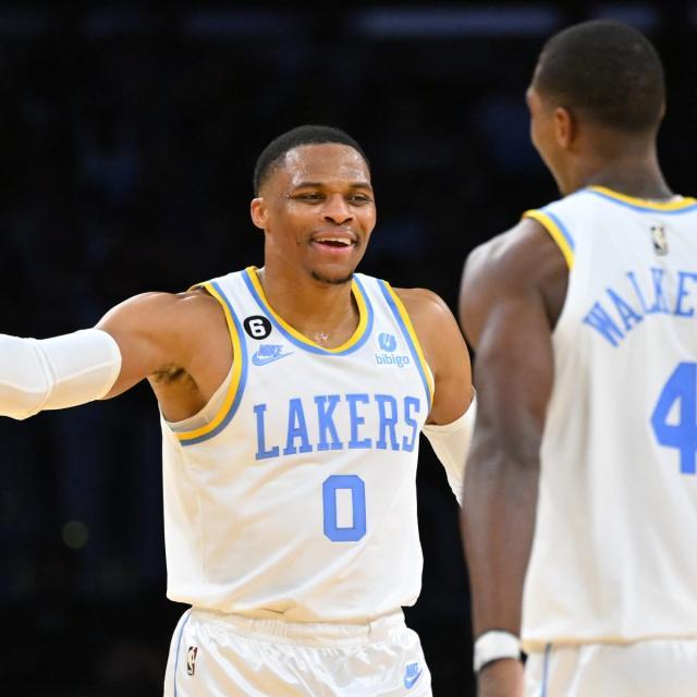 1667744231130060409.jpg russell-westbrook-lonnie-walker-iv-10-30-22.jpg